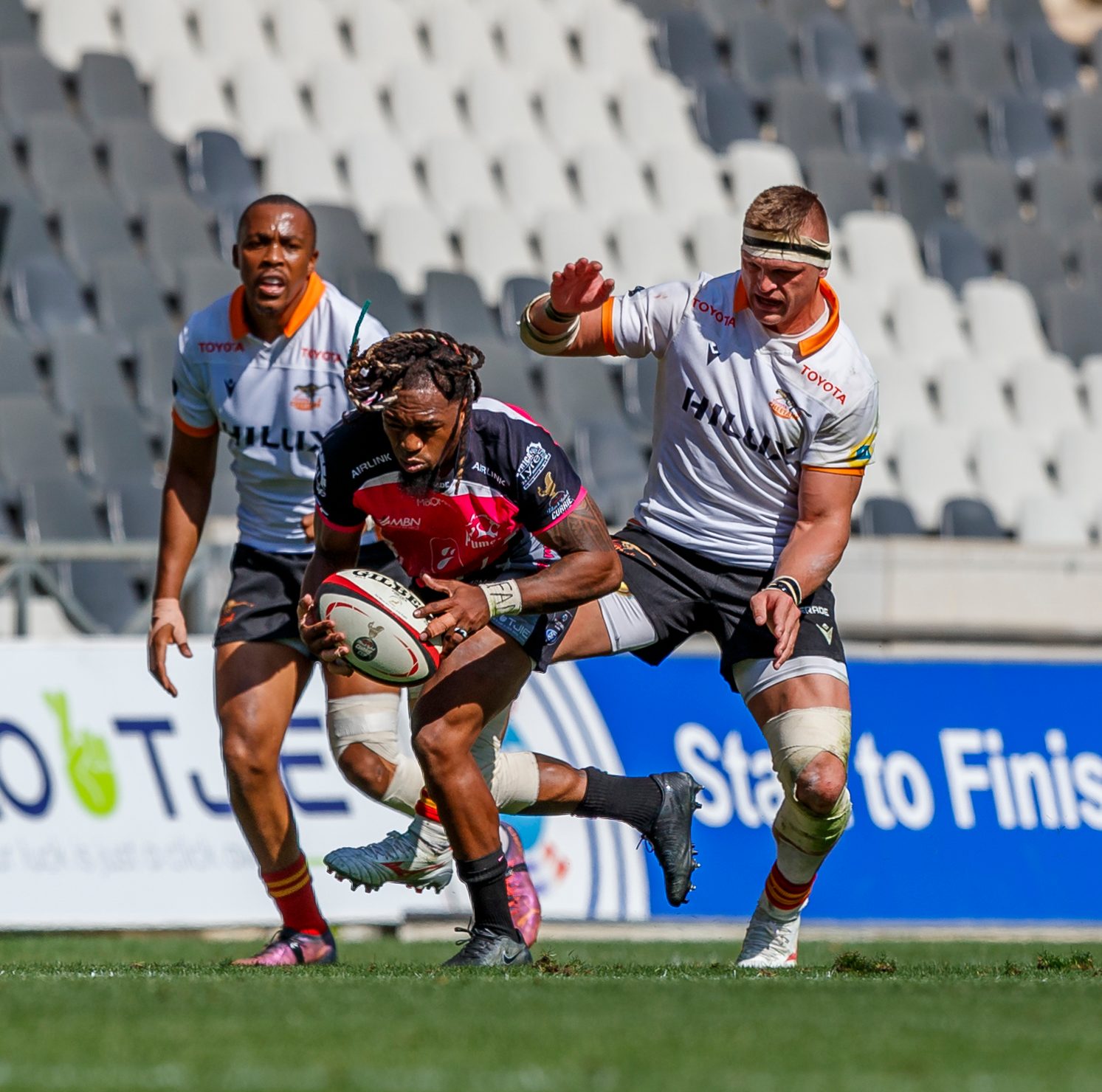 Pumas v Cheetahs, Currie Cup 2024 — match photography by Dirk Kotze