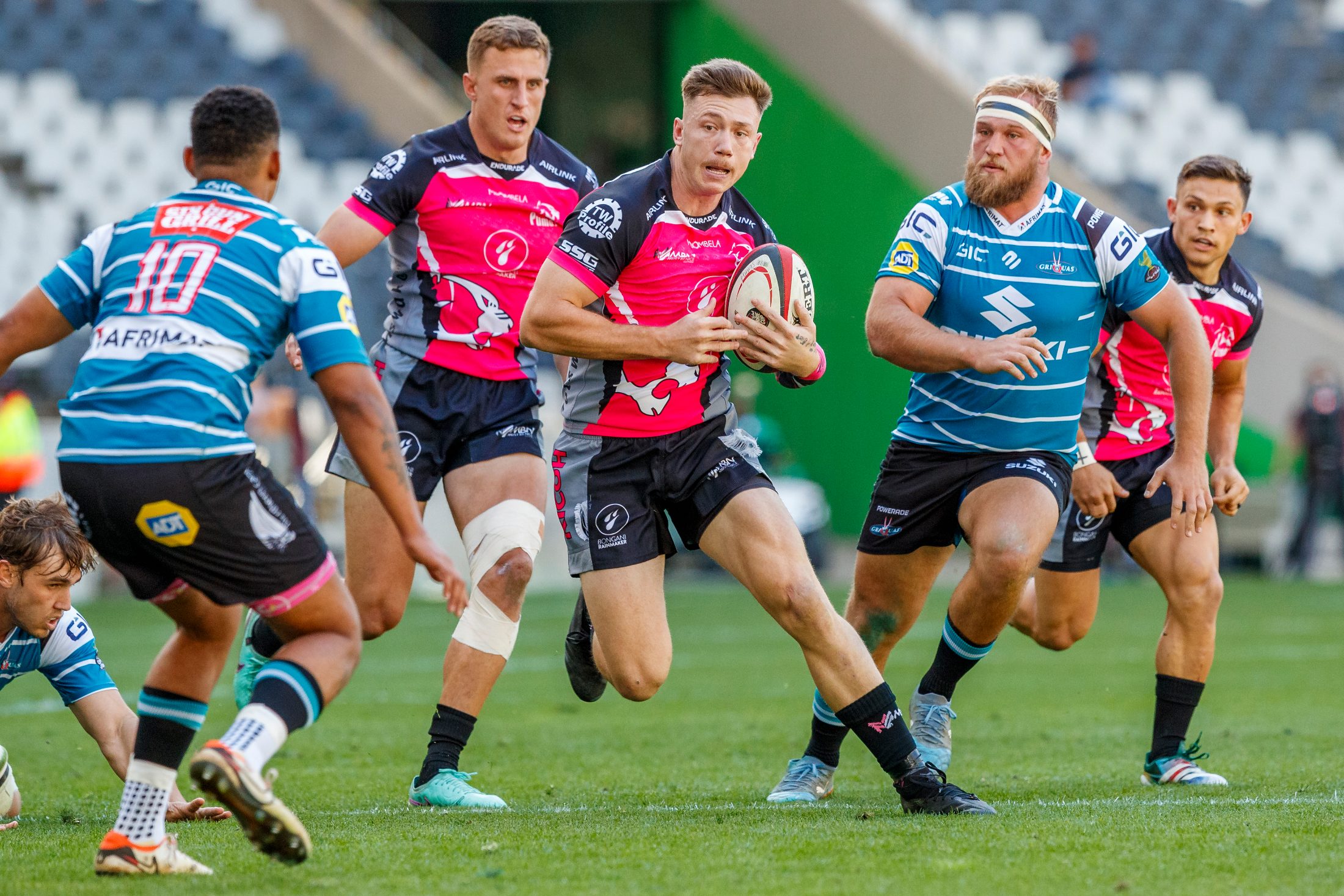 Pumas v Griquas, Currie Cup 2024 — match photography by Dirk Kotze