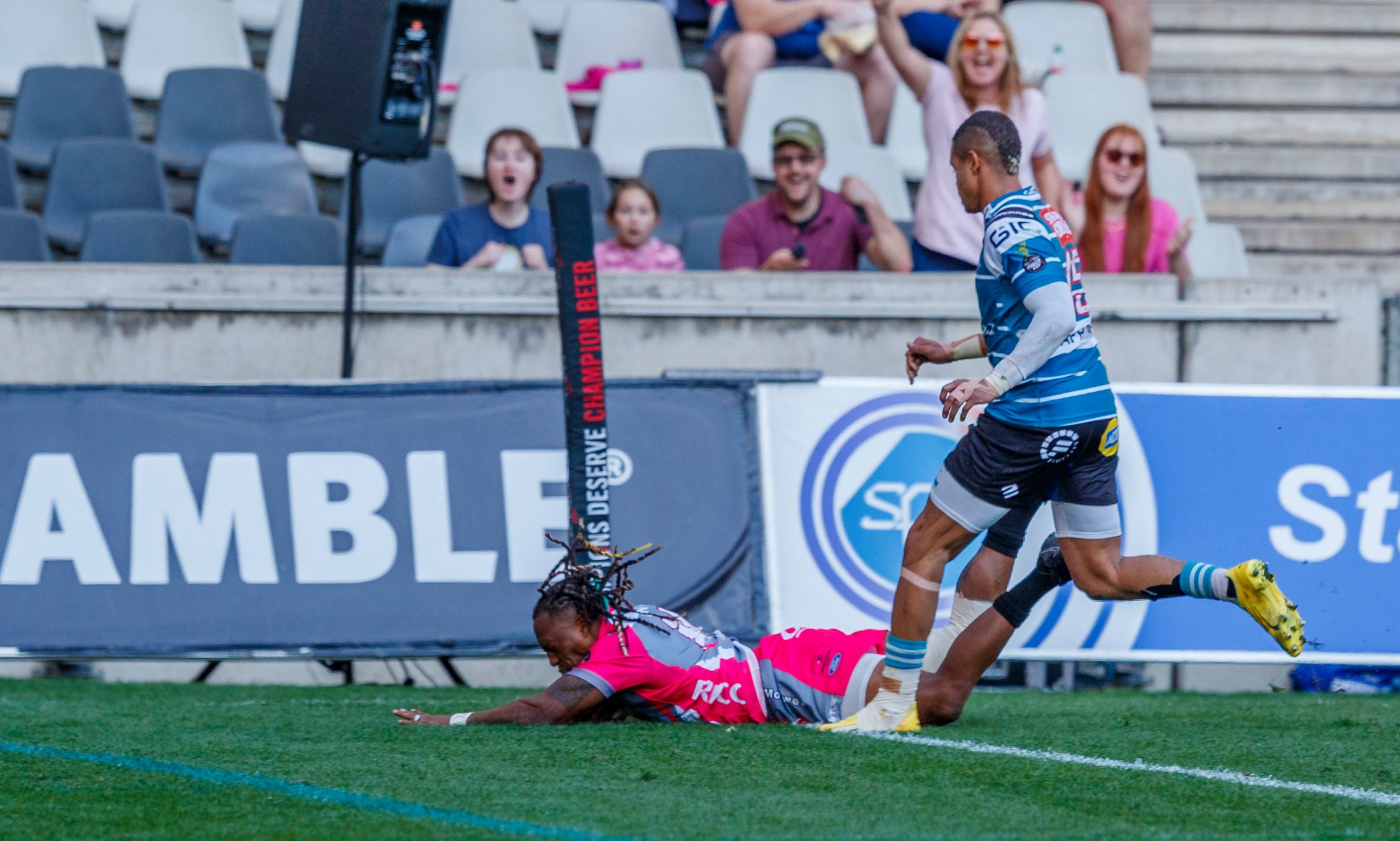 Pumas v Griquas, Currie Cup 2024 — match photography by Dirk Kotze