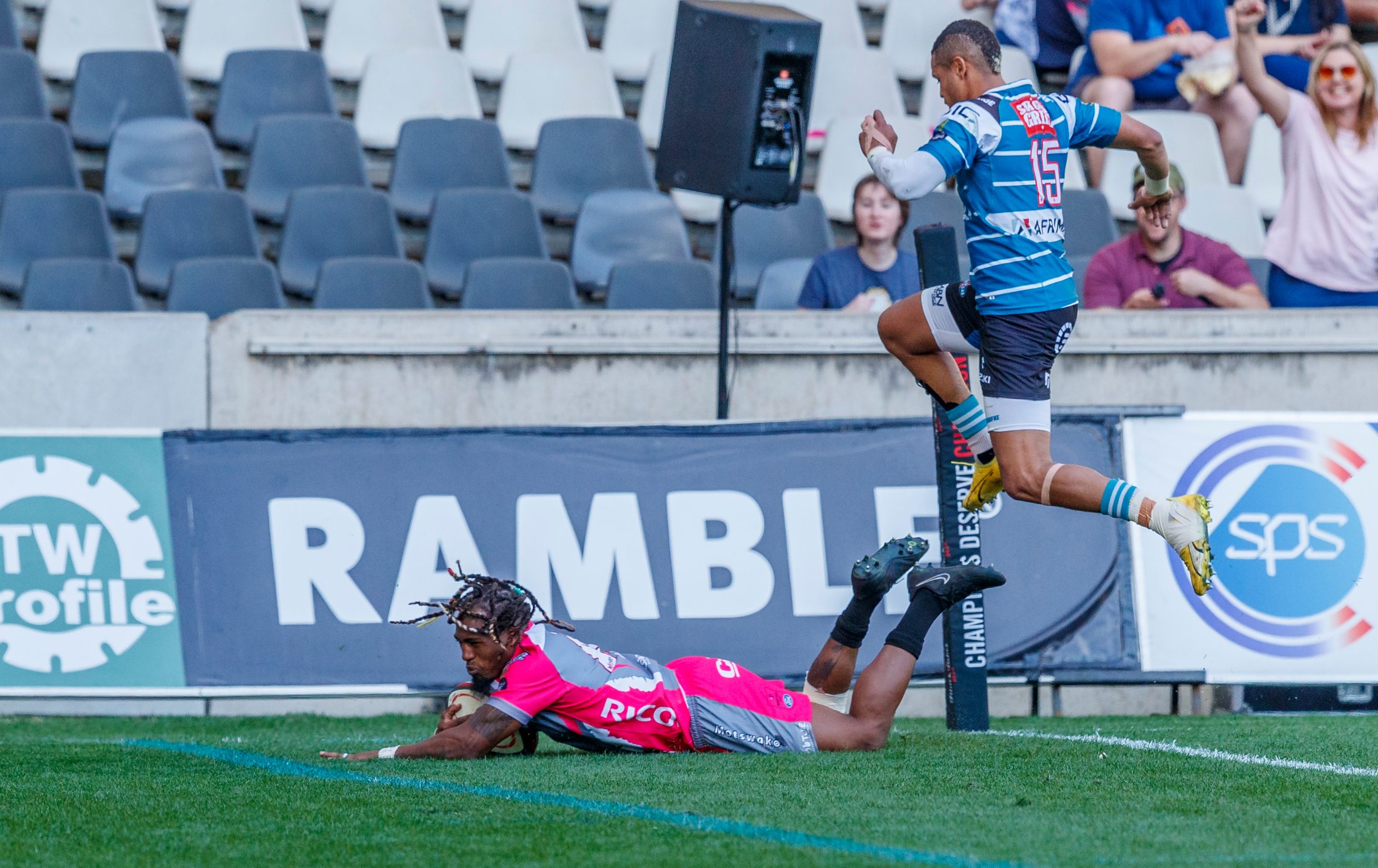 Pumas v Griquas, Currie Cup 2024 — match photography by Dirk Kotze