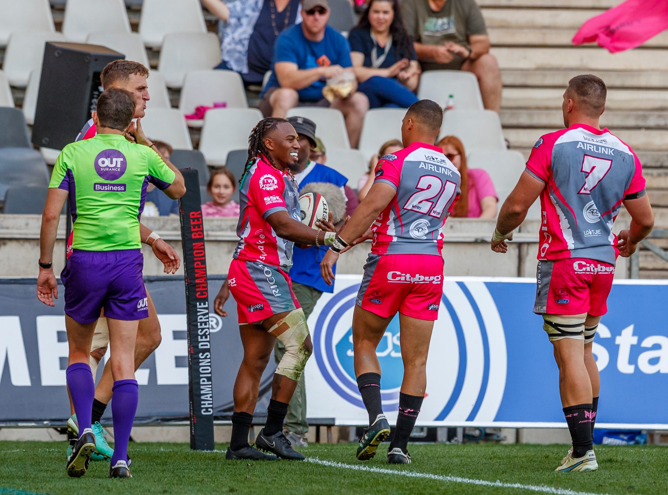 Pumas v Griquas, Currie Cup 2024 — match photography by Dirk Kotze