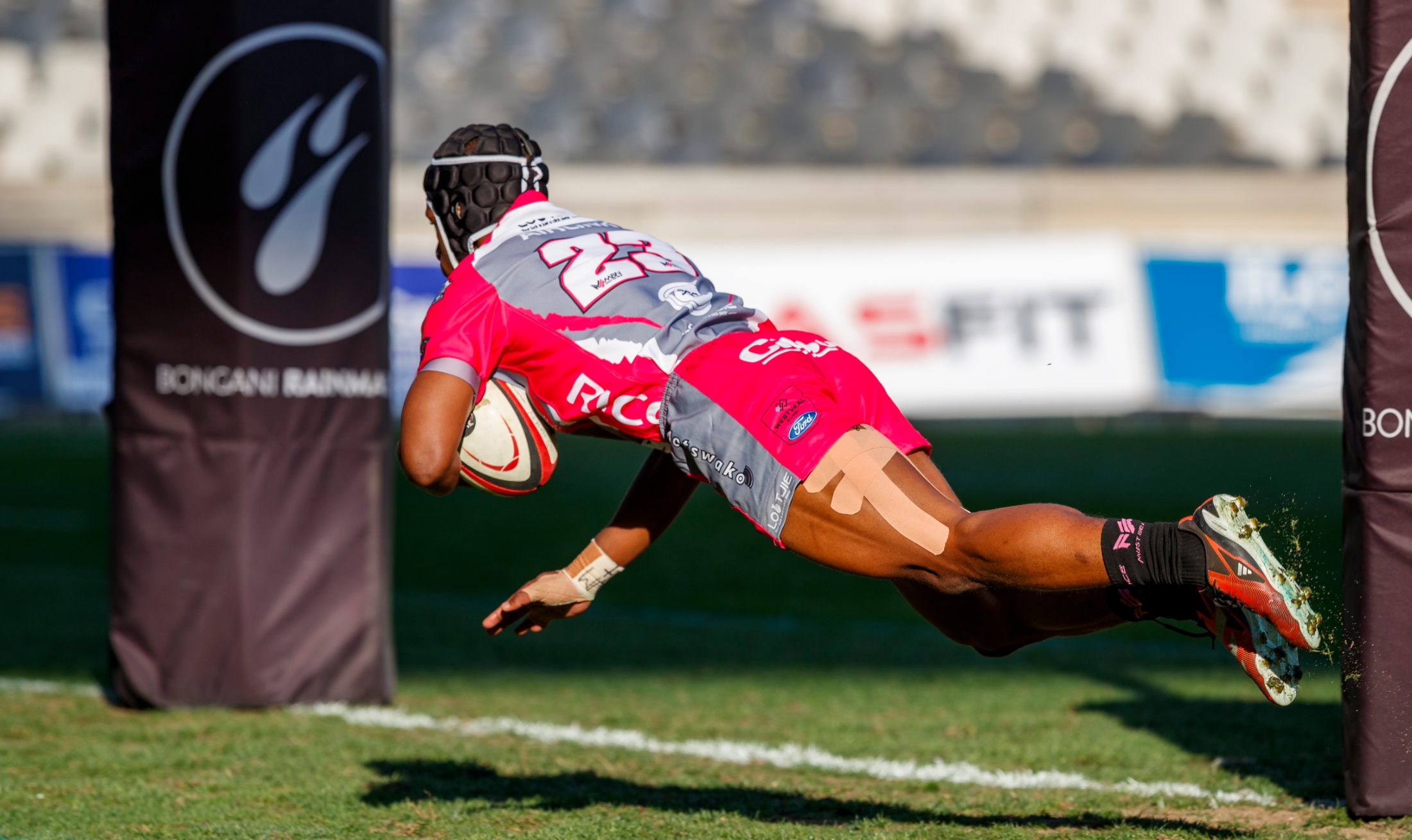 Pumas v Griquas, Currie Cup 2024 — match photography by Dirk Kotze