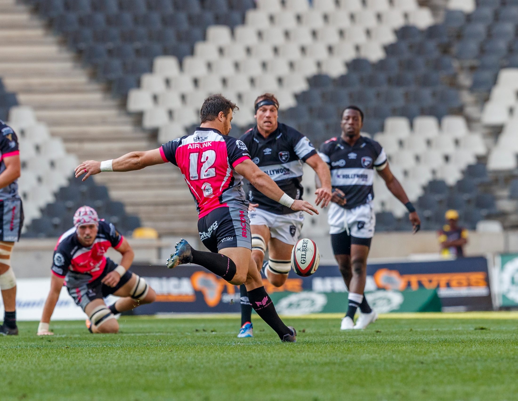 Pumas v Sharks, Currie Cup 2024 — match photography by Dirk Kotze