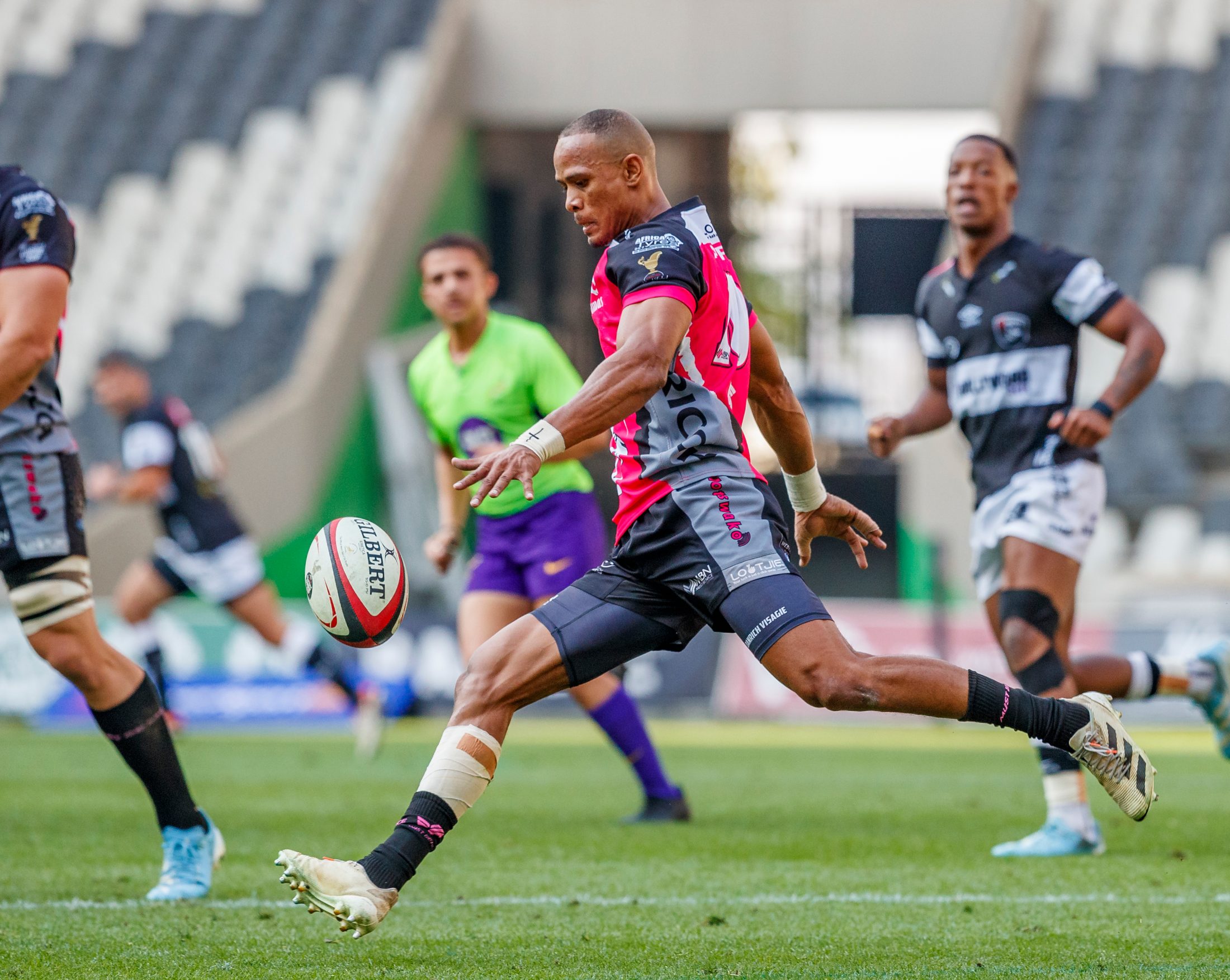 Pumas v Sharks, Currie Cup 2024 — match photography by Dirk Kotze
