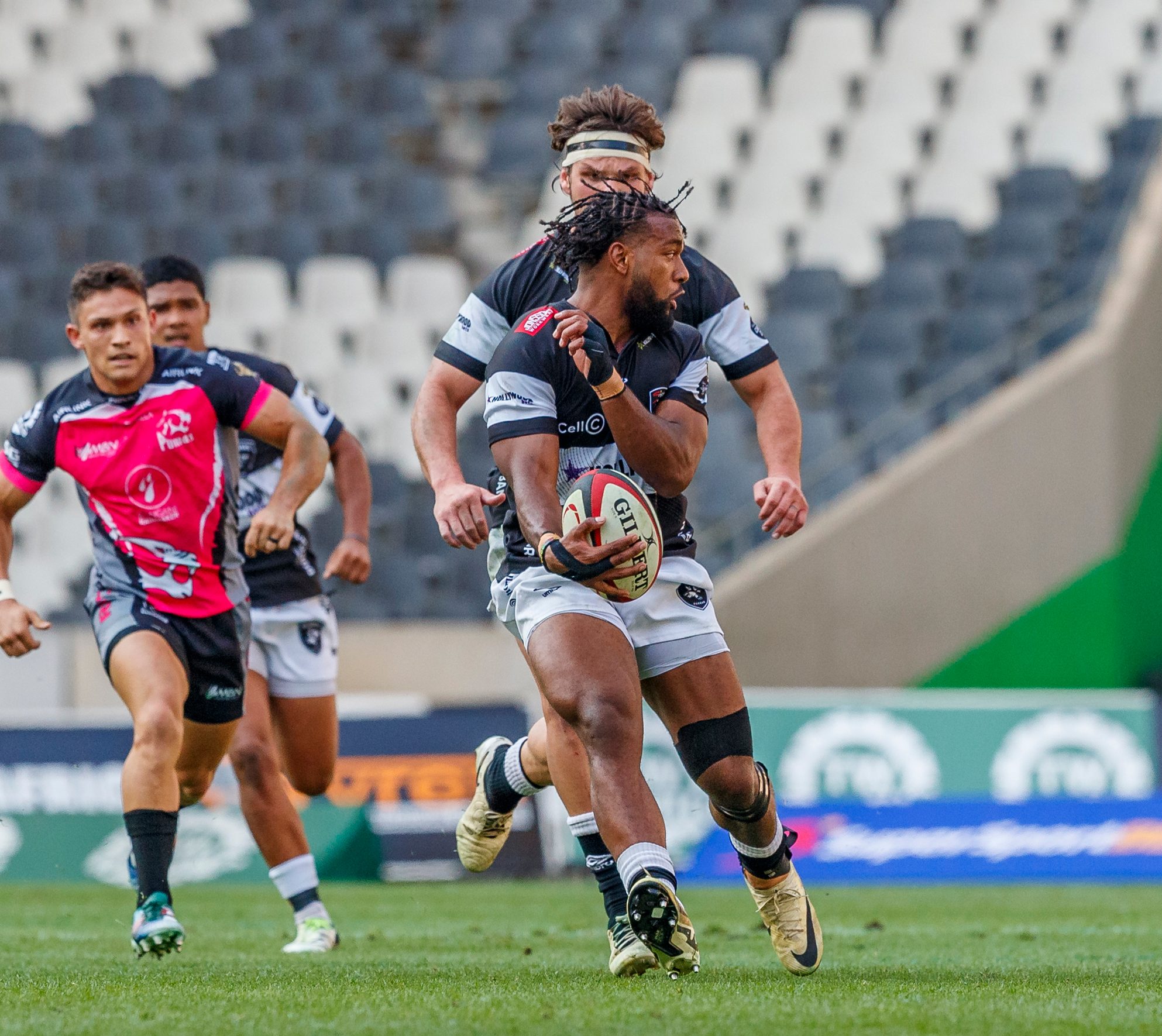 Pumas v Sharks, Currie Cup 2024 — match photography by Dirk Kotze