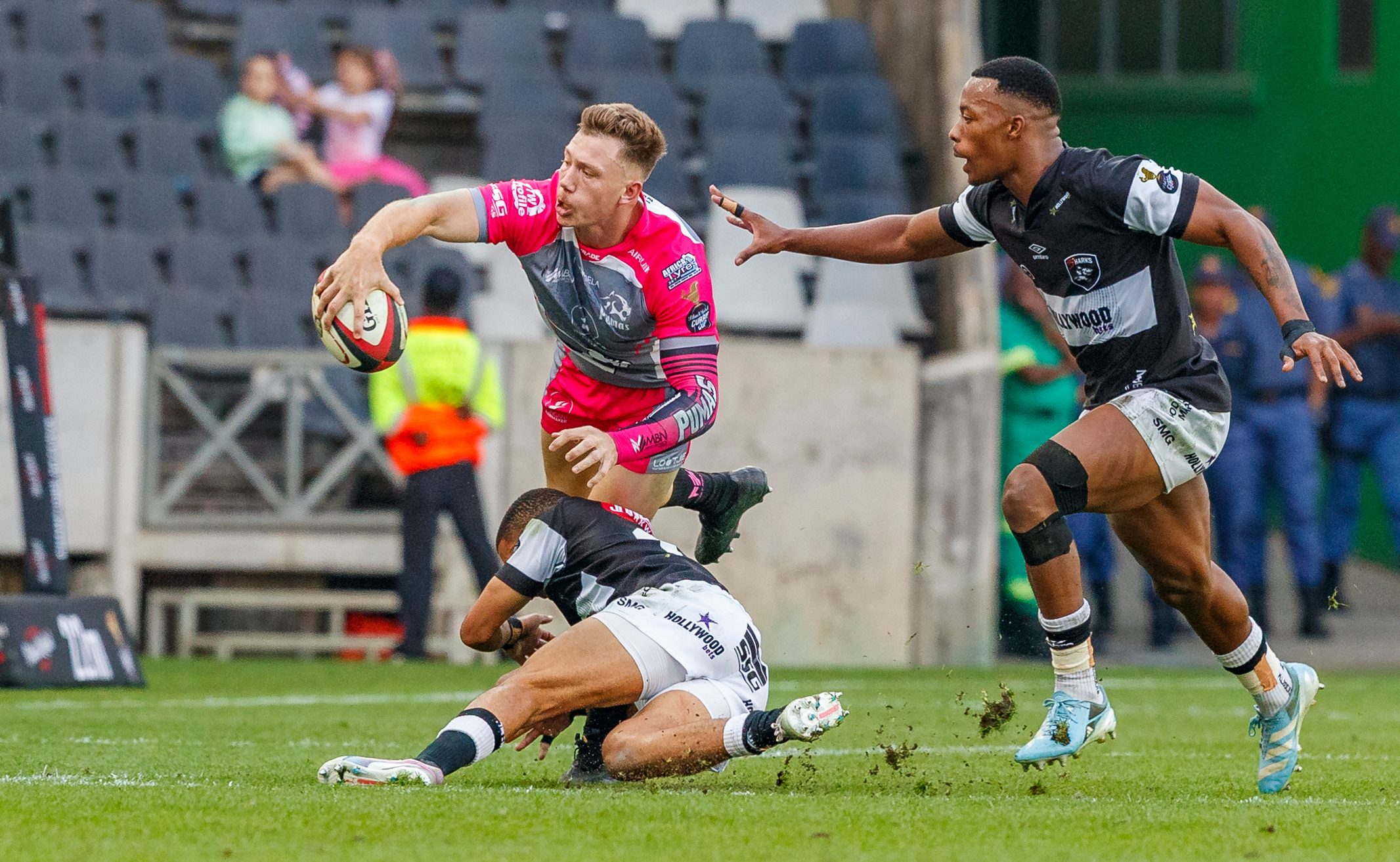 Pumas v Sharks, Currie Cup 2024 — match photography by Dirk Kotze