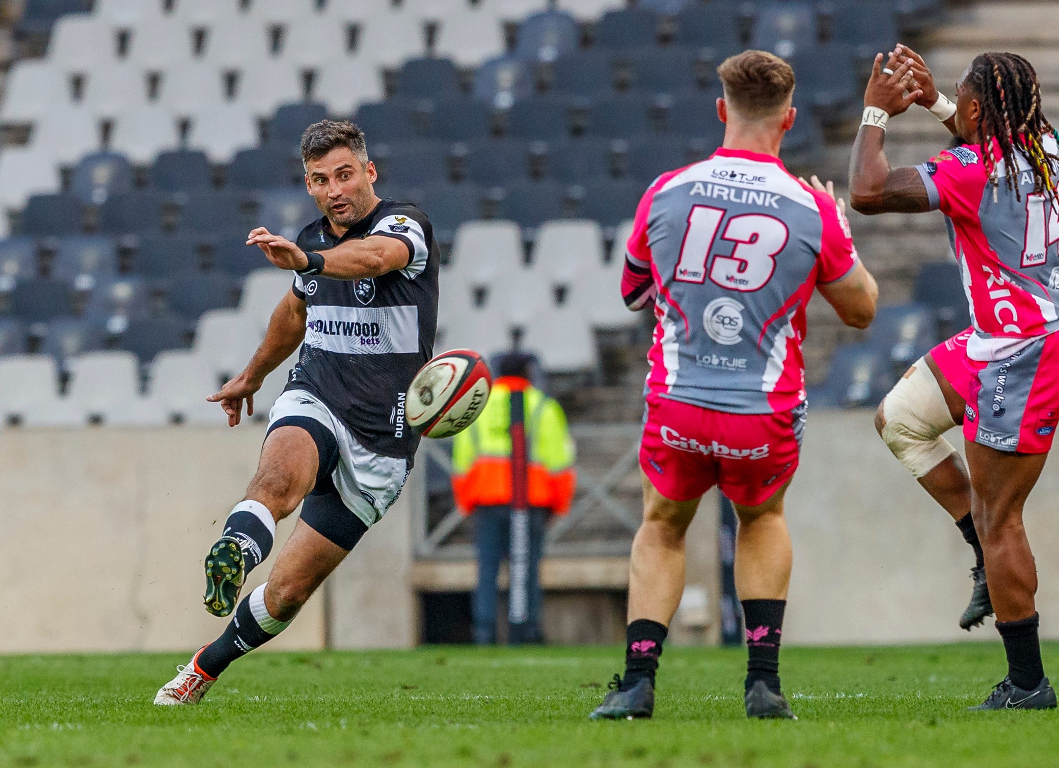 Pumas v Sharks, Currie Cup 2024 — match photography by Dirk Kotze