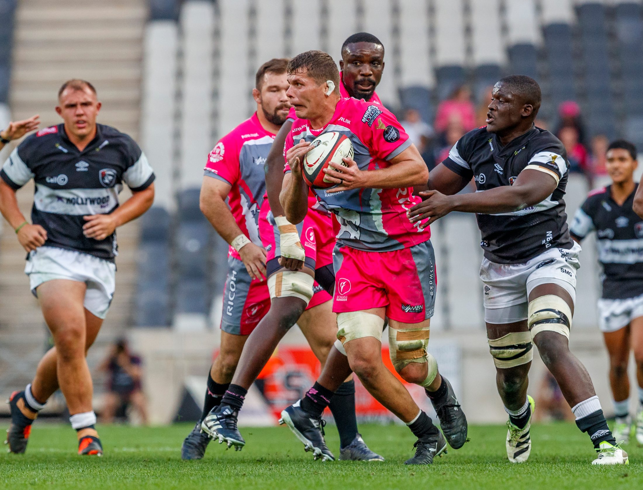 Pumas v Sharks, Currie Cup 2024 — match photography by Dirk Kotze